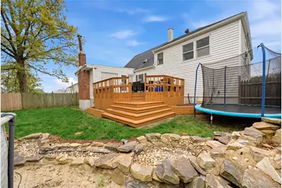 181 Branch Avenue, Freeport, NY 11520 - Photo 26