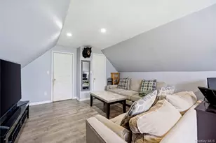 181 Branch Ave, Freeport, NY 11520 - Photo 20