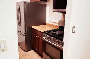 673 E 165th St, Bronx, NY 10456 - Photo 4