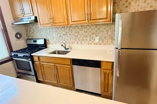 50-17 41st St, Sunnyside, NY 11104 - Photo 10