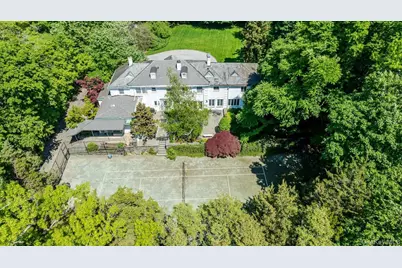 126 Station Road, Great Neck, NY 11024 - Photo 40