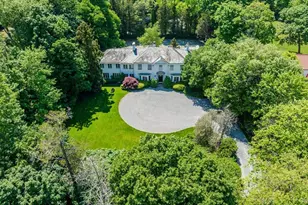126 Station Rd, Great Neck, NY 11024 - Photo 48