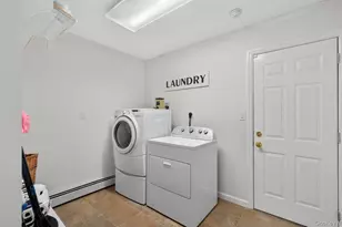 10 Wentworth Dr, Dix Hills, NY 11746 - Photo 26