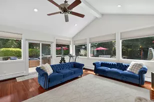 10 Wentworth Dr, Dix Hills, NY 11746 - Photo 20