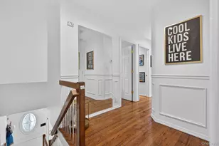 10 Wentworth Dr, Dix Hills, NY 11746 - Photo 38