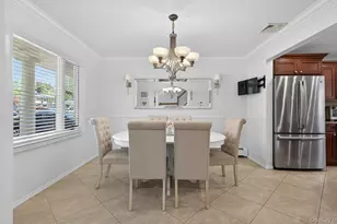 10 Wentworth Dr, Dix Hills, NY 11746 - Photo 16