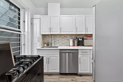 941 Jerome Avenue #5B, Bronx, NY 10452 - Photo 4