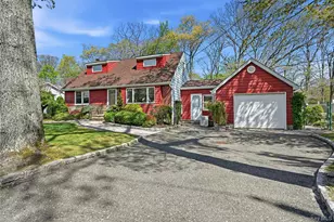 9 Robinson St, Shoreham, NY 11786 - Photo 2
