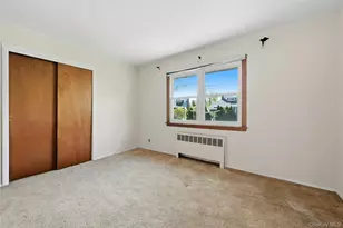 9 Robinson St, Shoreham, NY 11786 - Photo 18