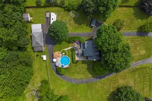 421 Orchard Dr, Wallkill, NY 12589 - Photo 4