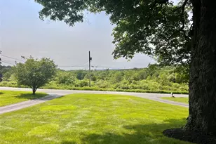421 Orchard Dr, Wallkill, NY 12589 - Photo 42