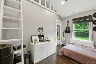 5 Judges Ln, Smithtown, NY 11787 - Photo 24