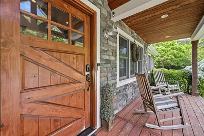 5 Judges Lane, Smithtown, NY 11787 - Photo 4