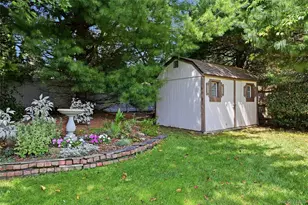 20 Hastings Dr, Stony Brook, NY 11790 - Photo 32