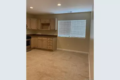19 Edison Place #2, Port Chester, NY 10573 - Photo 2