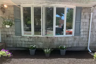 11 Columbia St, Sag Harbor, NY 11963 - Photo 2