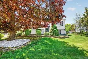 19 Sutherland Dr, Monroe, NY 10950 - Photo 4