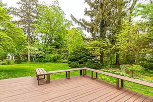 15 Mirrielees Rd, Great Neck, NY 11021 - Photo 16