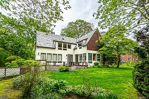 15 Mirrielees Rd, Great Neck, NY 11021 - Photo 18