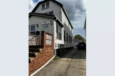 169-10 77th Road, Fresh Meadows, NY 11366 - Photo 2