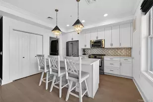 421 Marina Pointe Dr, East Rockaway, NY 11518 - Photo 14