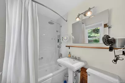 10 Edwin Road, Poughkeepsie, NY 12603 - Photo 22