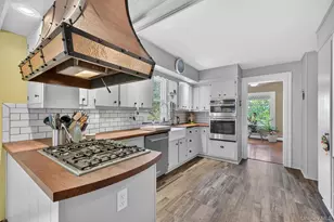 10 Edwin Rd, Poughkeepsie, NY 12603 - Photo 16