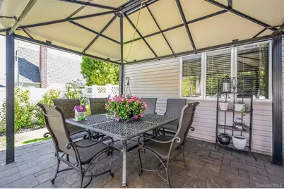 40 Boxwood Drive, Kings Park, NY 11754 - Photo 10