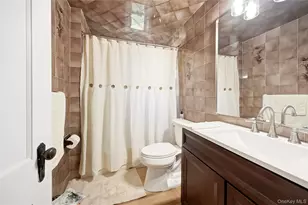 38-40 Ambrose Pl, Yonkers, NY 10701 - Photo 16