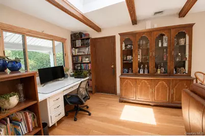 10 Camelot Lane, East Setauket, NY 11733 - Photo 22