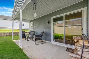 1 Avon Ct, Ridge, NY 11961 - Photo 4