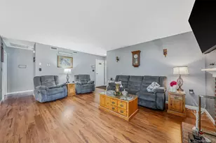 1 Avon Ct, Ridge, NY 11961 - Photo 6