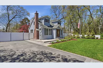 134 Washington Drive, Mastic Beach, NY 11951 - Photo 4