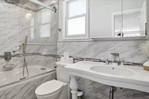 134 Washington Dr, Mastic Beach, NY 11951 - Photo 22