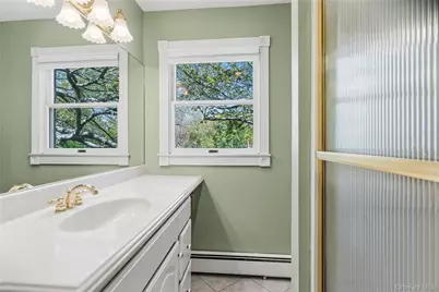 403 Hillside Avenue, West Sayville, NY 11796 - Photo 14