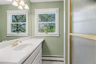 403 Hillside Ave, West Sayville, NY 11796 - Photo 14