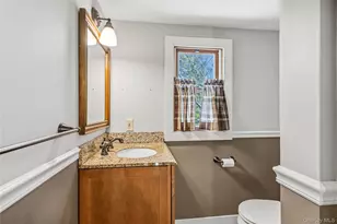 403 Hillside Ave, West Sayville, NY 11796 - Photo 20