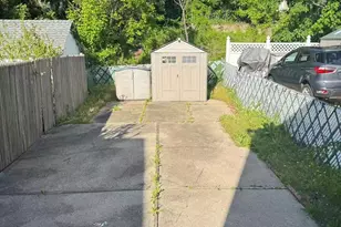 42-45 247th St, Little Neck, NY 11363 - Photo 8