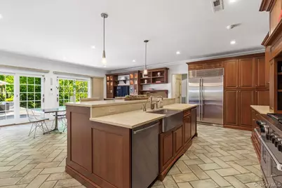 3 Split Tree Road, Scarsdale, NY 10583 - Photo 10