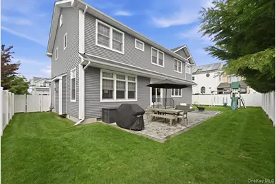 2667 Wynsum Avenue, Merrick, NY 11566 - Photo 38