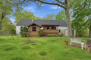 100 Avenue B, Holbrook, NY 11741 - Photo 24