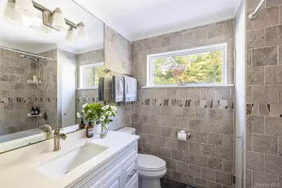 11 N Quarter Road, Westhampton, NY 11977 - Photo 10