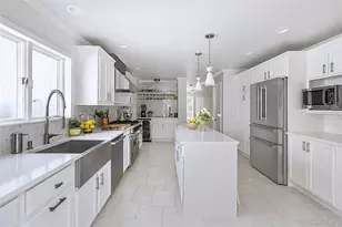 11 N Quarter Rd, Westhampton, NY 11977 - Photo 4