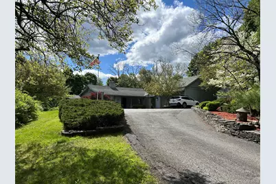 30 Daisy Lane, Poughkeepsie, NY 12603 - Photo 6