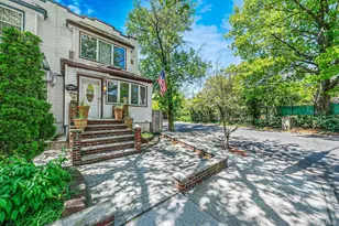 69-08 69th Pl, Glendale, NY 11385 - Photo 4
