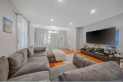 69-08 69th Place, Glendale, NY 11385 - Photo 6