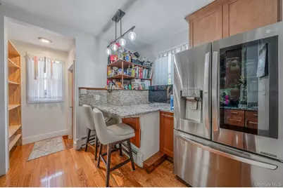 69-08 69th Place, Glendale, NY 11385 - Photo 8