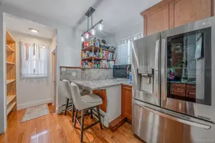 69-08 69th Pl, Glendale, NY 11385 - Photo 8