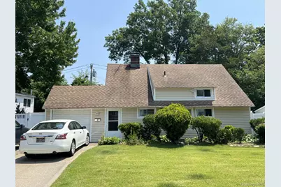 7 Hope, Hicksville, NY 11801 - Photo 1