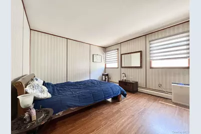 7 Hope, Hicksville, NY 11801 - Photo 12